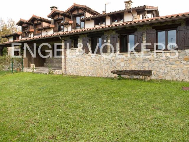 Casa adosada en Venta en Berango
