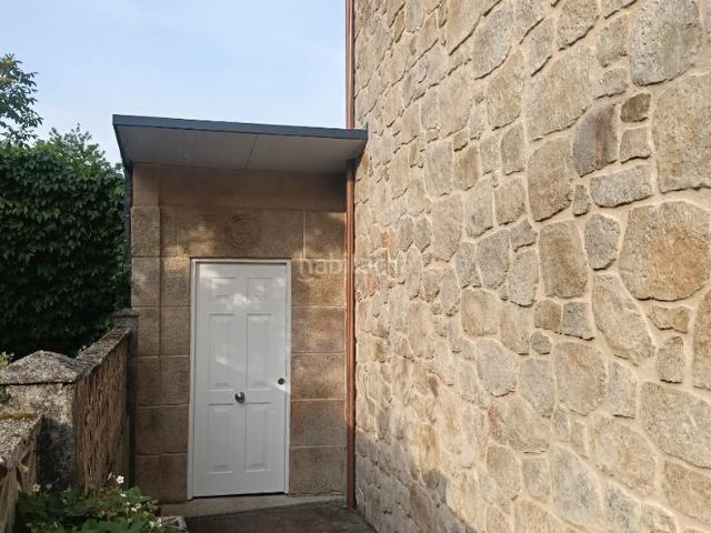 Casa adosada en venta en Bergondo. Casas adosadas.