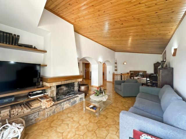Casa adosada en venta en Berga. Casas adosadas.