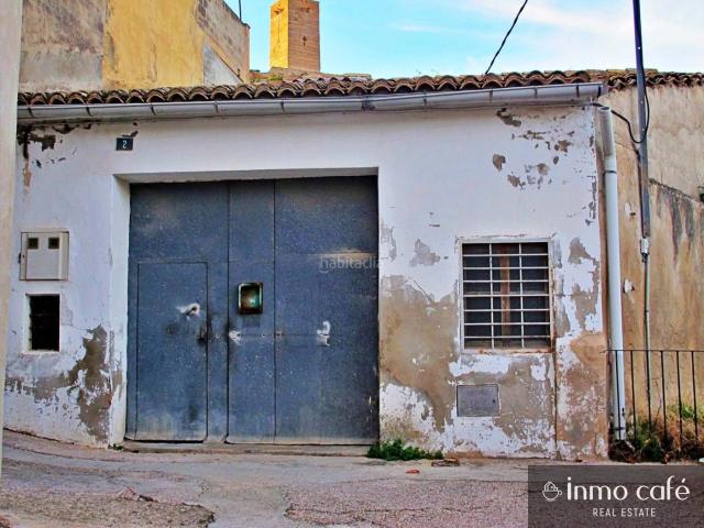 Casa adosada en venta en Biar. Casas adosadas.