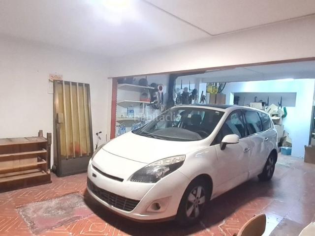 Casa adosada en venta en Blanes, Residencial Blanes Vistamar Costa Brava. BLOQUE DE 3 PISOS + GARAJE + TERRAZA EN VENTA EN BLANES. Casas adosadas.