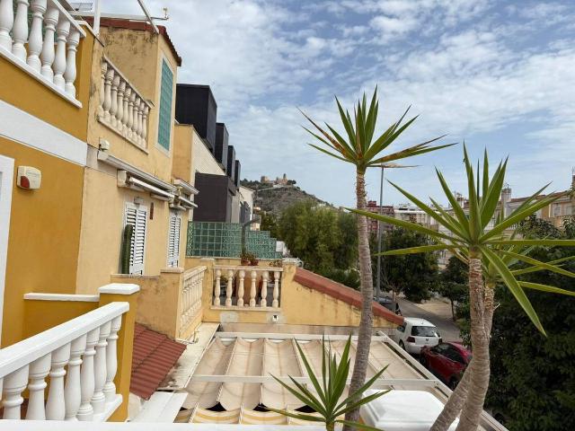 Casa adosada en Venta en Bulevar del Xúquer