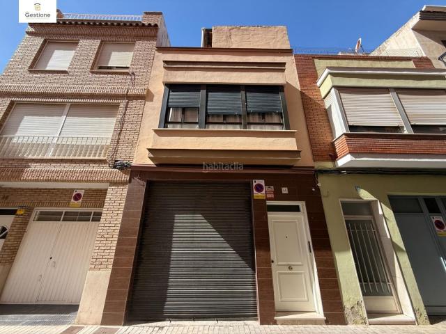 Casa adosada en venta en Burriana, Llombai. CASA ADOSADA EN BURRIANA SIN COMISIONES DE AGENCIA. Casas adosadas.