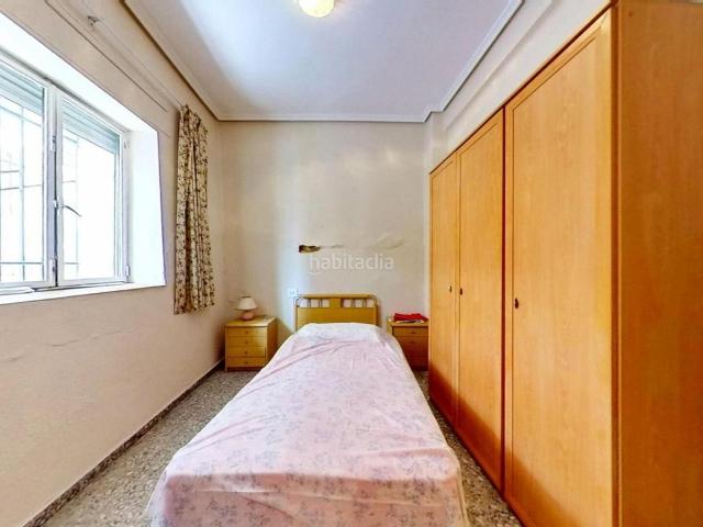 Casa adosada en venta en Godelleta. Casa adosada en Godelleta espacio, luz y tranquilidad a un paso de Valencia. Casas adosadas.