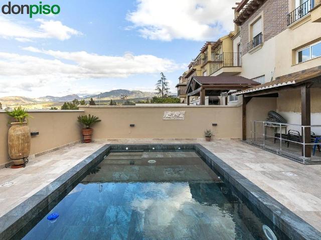 Casa adosada en Venta en Gójar