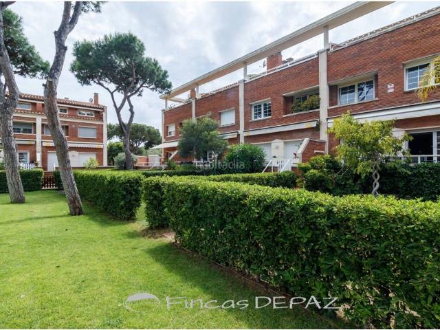 Casa adosada en venta en Gavà, Gava Mar. CHALET ADOSADO EN GAVA MAR. Casas adosadas.