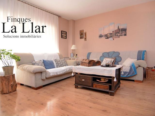 Casa adosada en venta en Gavà, Passeig Maragall. CASA CON GARAJE EN VENTA EN GAVA. Casas adosadas.