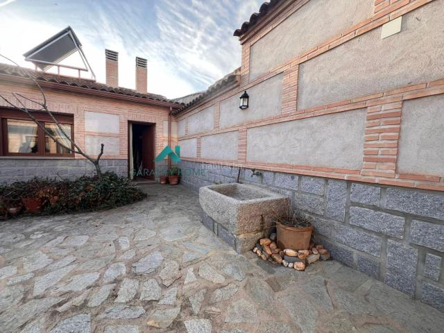 Casa adosada en venta en Gálvez. Chalet en Venta en Gálvez Toledo. Casas adosadas.