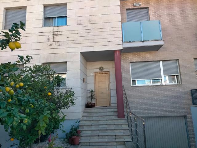 Casa adosada en venta en Gandia, Park Nord Casona. Casas adosadas.