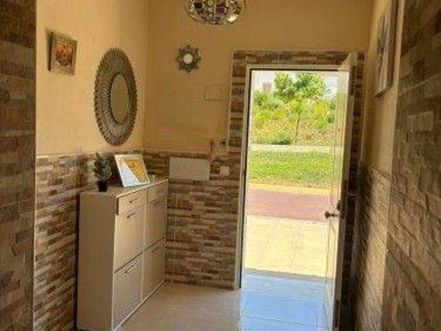 Casa adosada en Venta en Gibraleón
