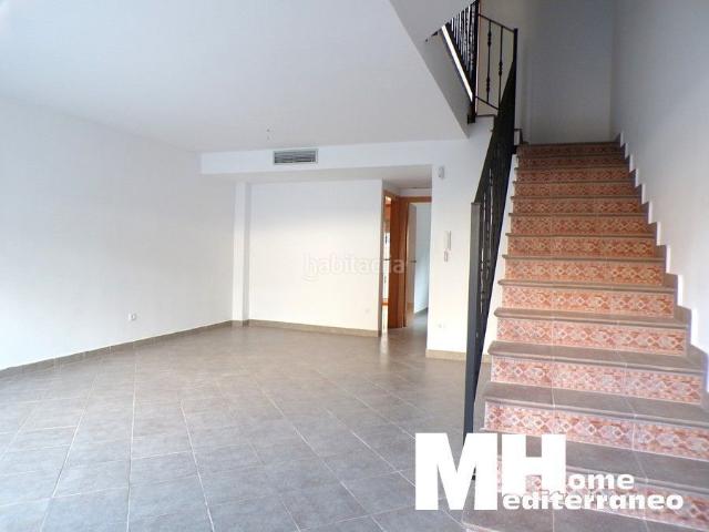 Casa adosada en venta en Gilet. OPORTUNIDAD!. Casas adosadas.