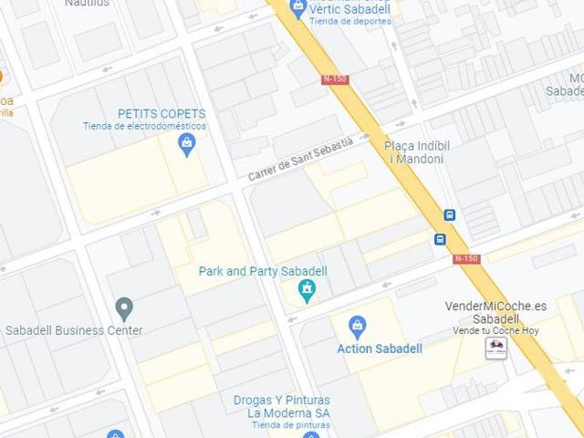Casa adosada en Venta en Gràcia