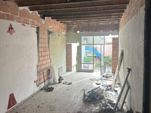 Casa adosada en Venta en Gràcia