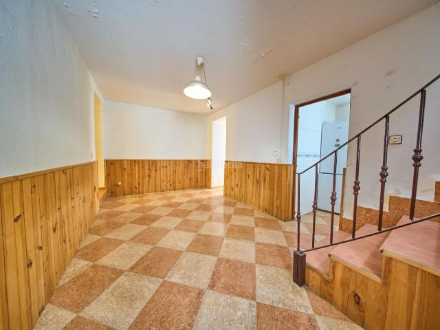 Casa adosada en venta en Granada, San Ildefonso. Casa doble en San Ildefonso. Casas adosadas.