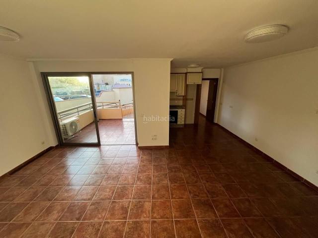 Casa adosada en venta en Granadilla de Abona, Los Abrigos. Vive la experiencia de La Tejita mar, confort y exclusividad a solo 200 metros de la playa. Casas adosadas Granadilla de.