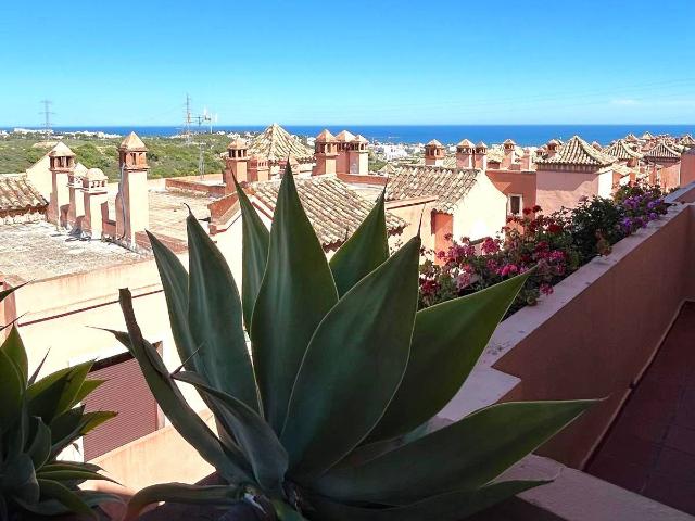 Casa adosada en Venta en Guadalobón