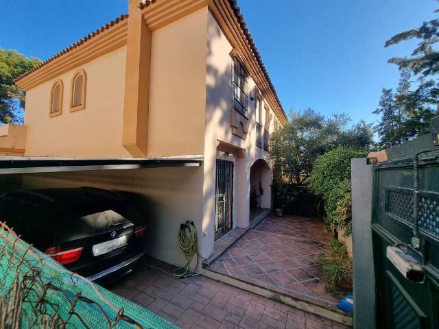 Casa adosada en Venta en Guadalmina Alta