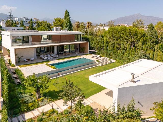 Casa adosada en Venta en Guadalmina Alta