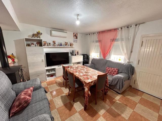 Casa adosada en venta en Guadix. Vivienda adosada venta en Guadix. Casas adosadas.