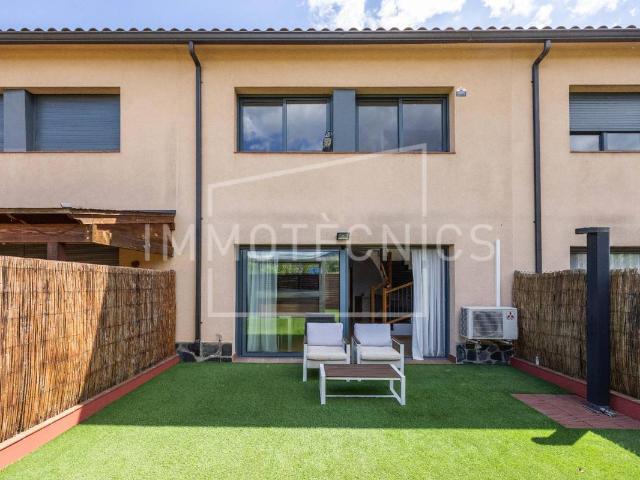 Casa adosada en Venta en Gualba