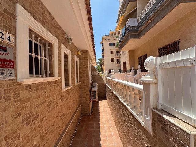 Casa adosada en venta en Guardamar del Segura, El Moncayo El Pòrtic. Casas adosadas Guardamar del.