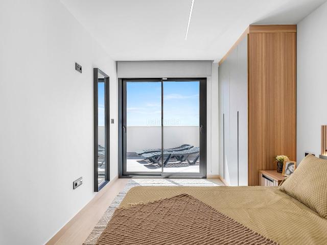 Casa adosada en venta en Guardamar del Segura, El Raso. Casas adosadas Guardamar del.