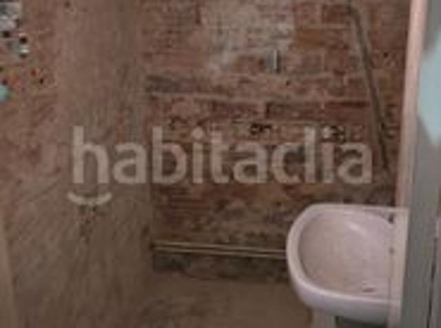 Casa adosada en venta en Guardo. Casas adosadas.