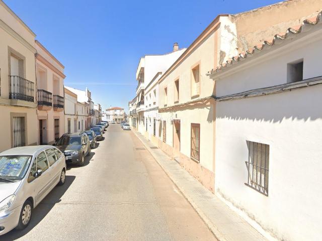 Casa adosada en venta en Guareña. Casas adosadas.