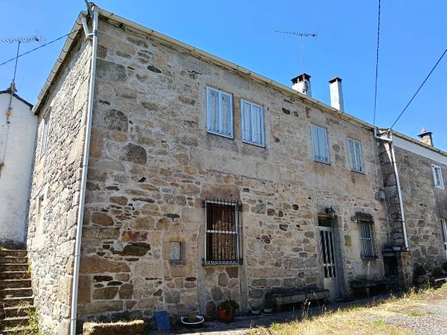 Casa adosada en Venta en Guitiriz