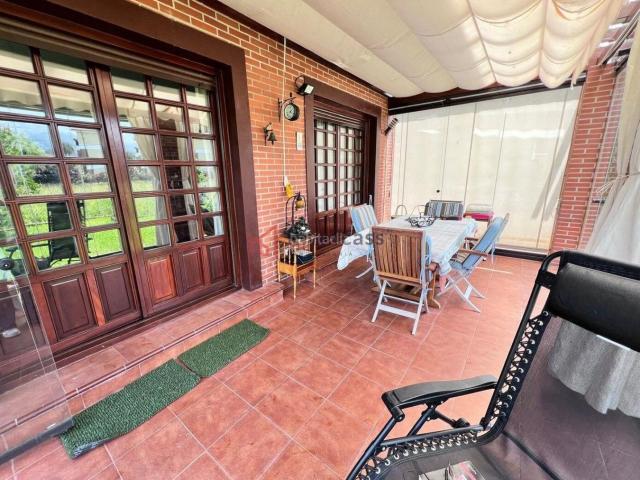 Casa adosada en venta en Guriezo. Casas adosadas.