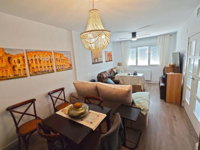 Casa adosada en venta en Don Benito. Casa venta Don Benito. Casas adosadas Don.