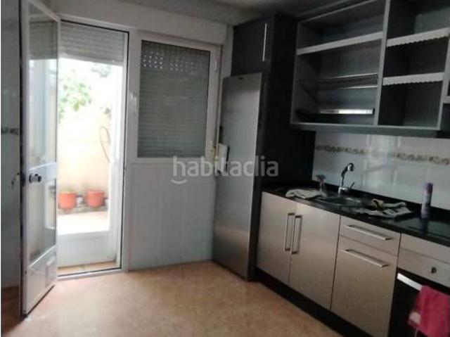 Casa adosada en venta en Dosbarrios. OPORTUNIDAD UNICA CHALET EN VENTA EN DOSBARRIOS TOLEDO. Casas adosadas.