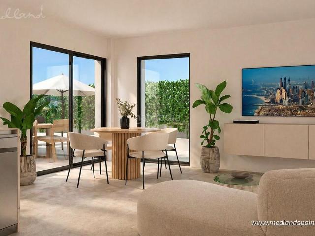 Chalet en venta en Daya Nueva. Villa pareada con 3 dormitorios y jardín en Daya Nueva. Chalets Daya.