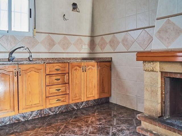 Casa adosada en venta en Daya Nueva. CASA EN DAYA NUEVA. Casas adosadas Daya.