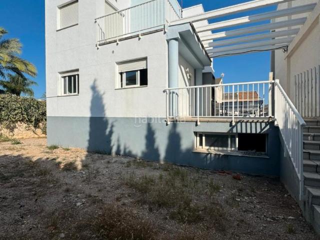Casa adosada en venta en Daimús. FÁNTASTICO ADOSADO EN PLAYA DE DAIMUZ. Casas adosadas.