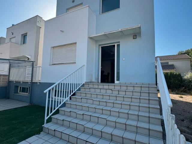 Casa adosada en Venta en Daimús