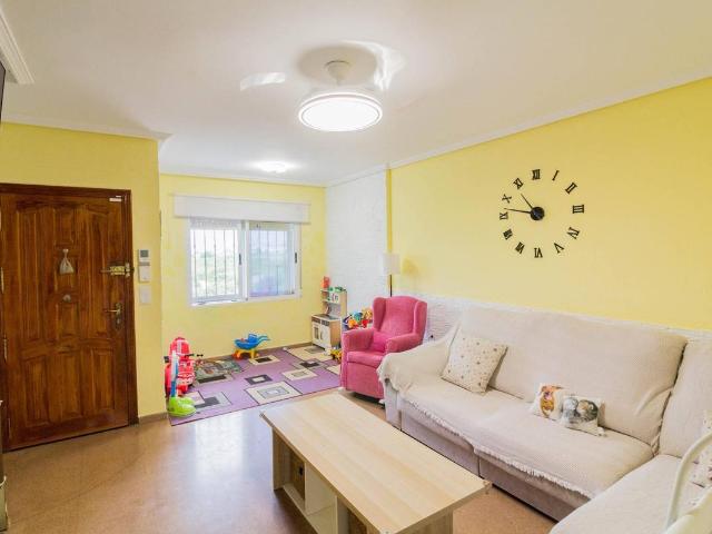 Casa adosada en Venta en Desamparados Hurchillo Torremendo