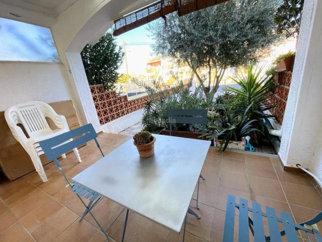 Casa adosada en venta en Empuriabrava, Puigmal Mas Nou Costa Brava. CASA REFORMADA CON LICENCIA TURISTICA EN EMPURIABRAVA. Casas adosadas.