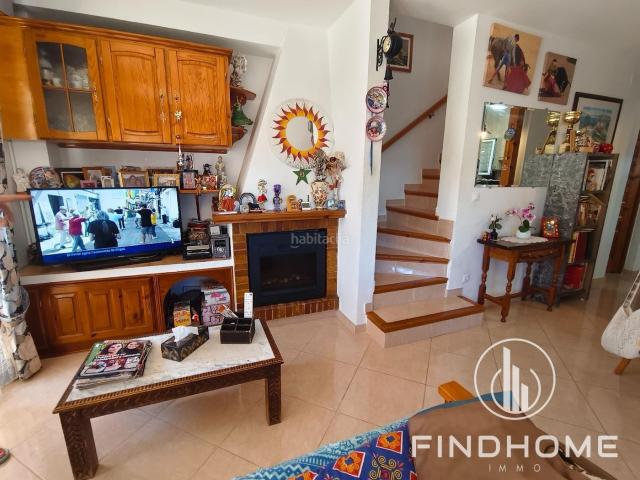 Casa adosada en venta en Empuriabrava, Puigmal Mas Nou Costa Brava. Luminosa casa esquinera. Casas adosadas.