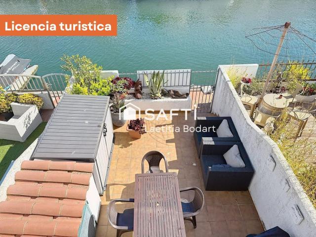 Casa adosada en venta en Empuriabrava, Port Banyuls Port Alegre Port Empordà Costa Brava. Casas adosadas.