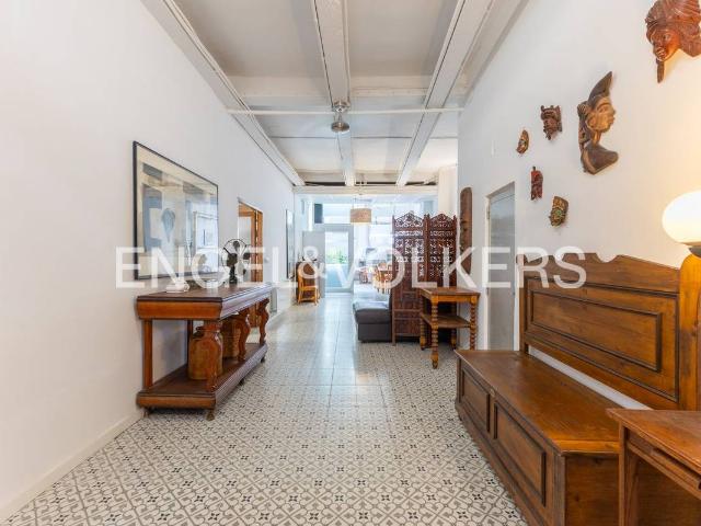 Casa adosada en Venta en En Corts Doctor Waksman