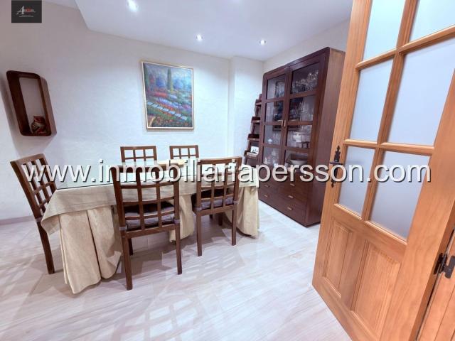 Casa adosada en venta en Écija. AMPLITUD, COMODIDAD Y ESPACIOS PARA DISFRUTAR EN FAMILIA EN ÉCIJA!. Casas adosadas.