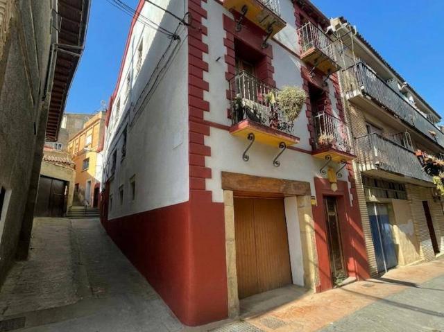Casa adosada en Venta en Ejea de los Caballeros