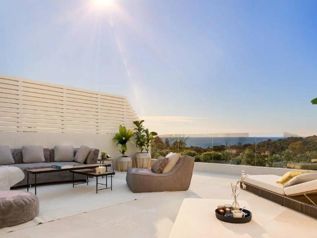 Casa adosada en Venta en Elviria