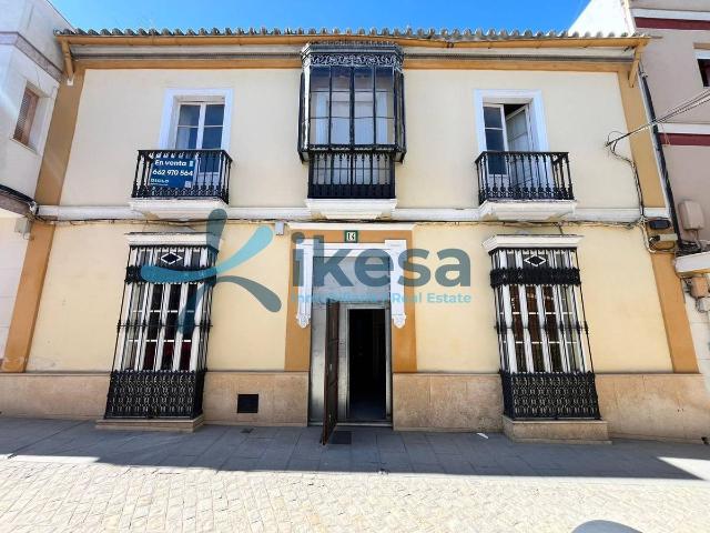 Casa adosada en Venta en El Coronil