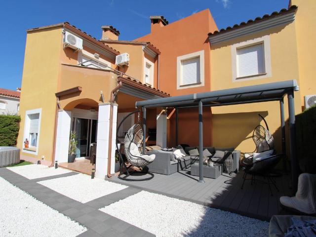 Casa adosada en Venta en El Casalot