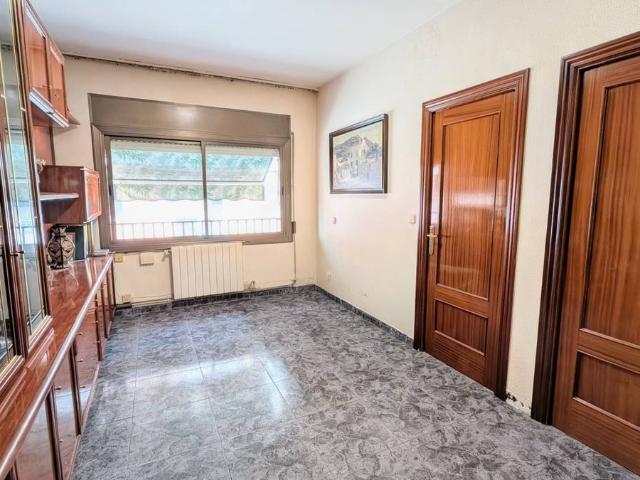 Casa adosada en Venta en El Bon Pastor