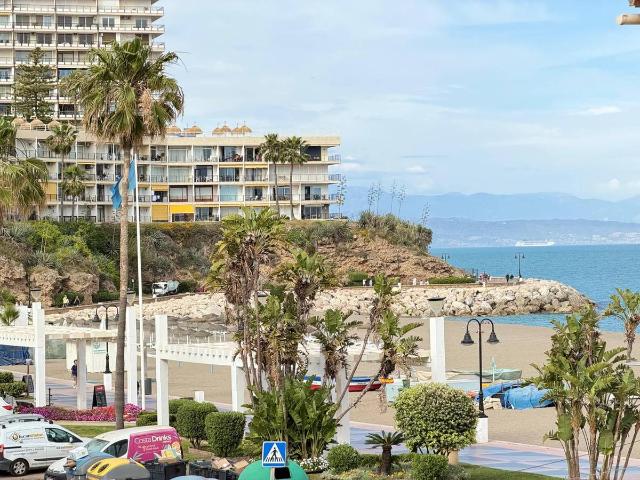Casa adosada en Venta en El Bajondillo