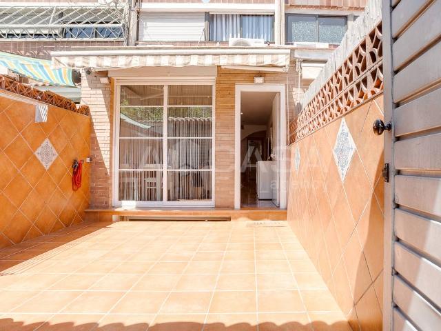 Casa adosada en Venta en El Besós i el Maresme