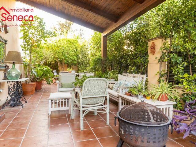 Casa adosada en Venta en El Brillante El Naranjo El Tablero